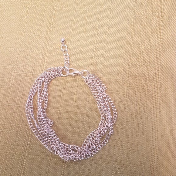 Silver tone  bracelet - Picture 5 of 5